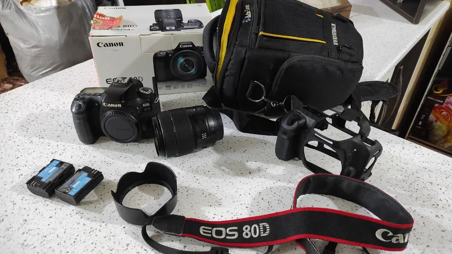 دوربین کنون 80d|دوربین عکاسی و فیلمبرداری|همدان, |دیوار