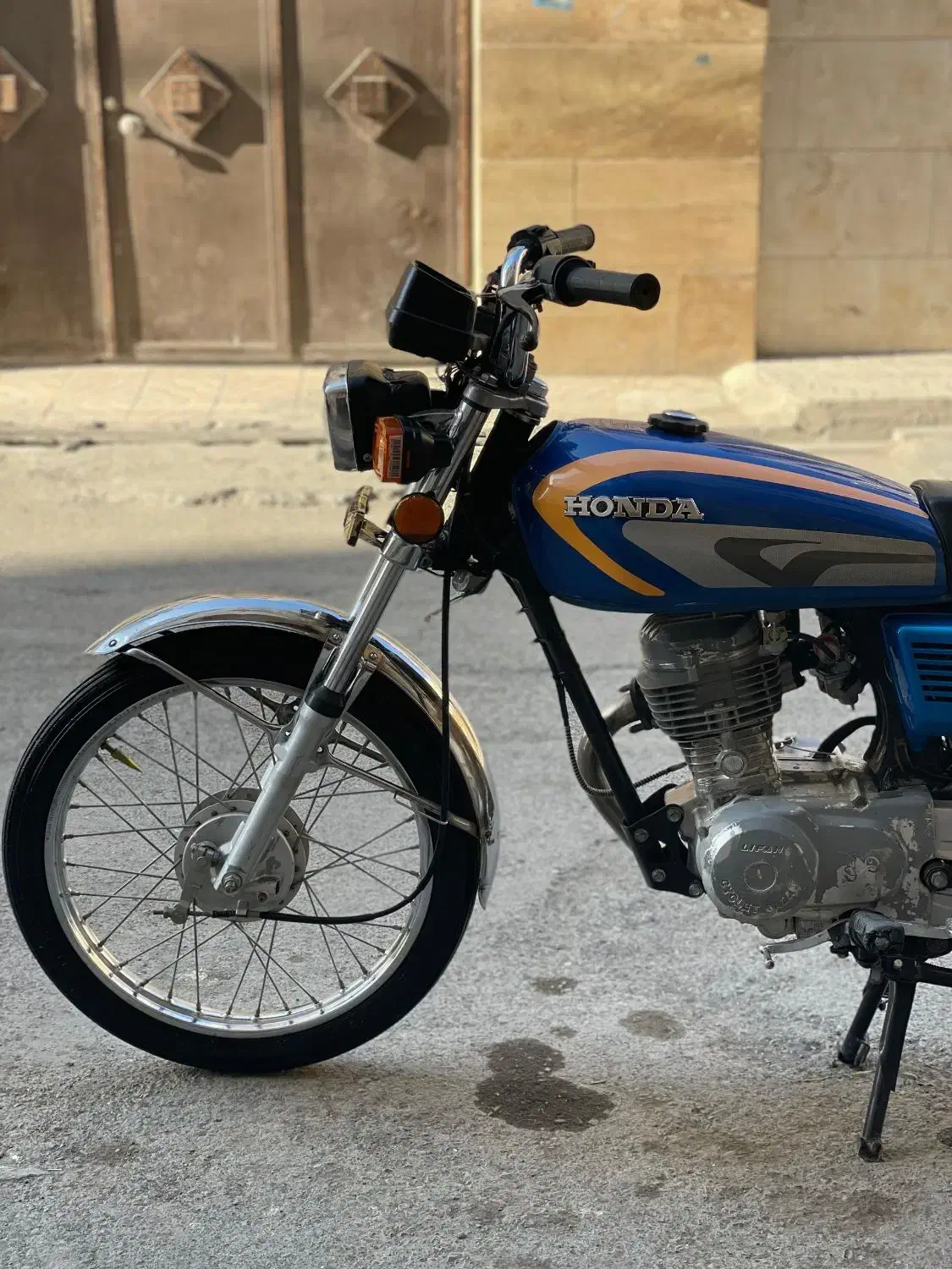 موتور هندا مدل ۹۰ مدارک کامل|موتورسیکلت|اسلام‌شهر, شهرک قائمیه|دیوار