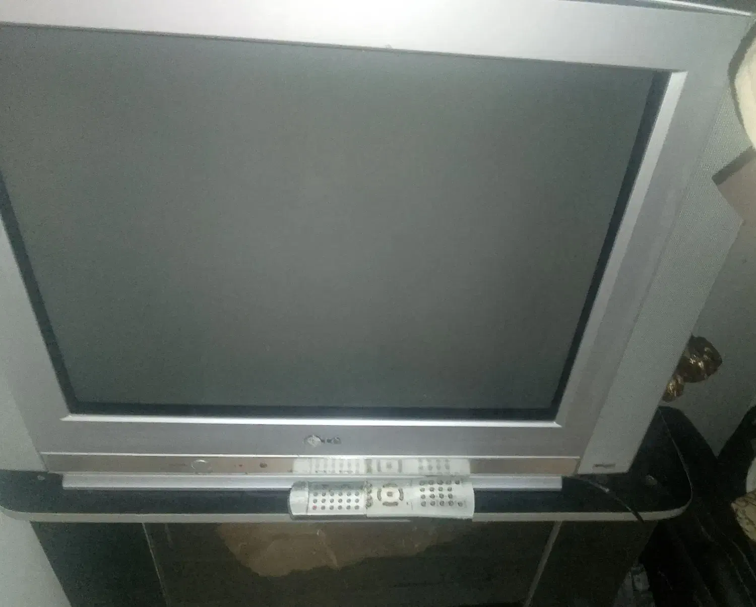 تلویزیون  25ال جی   معاوضه  با سینما  خانگی|تلویزیون و پروژکتور|تهران, بوستان سرخه حصار|دیوار