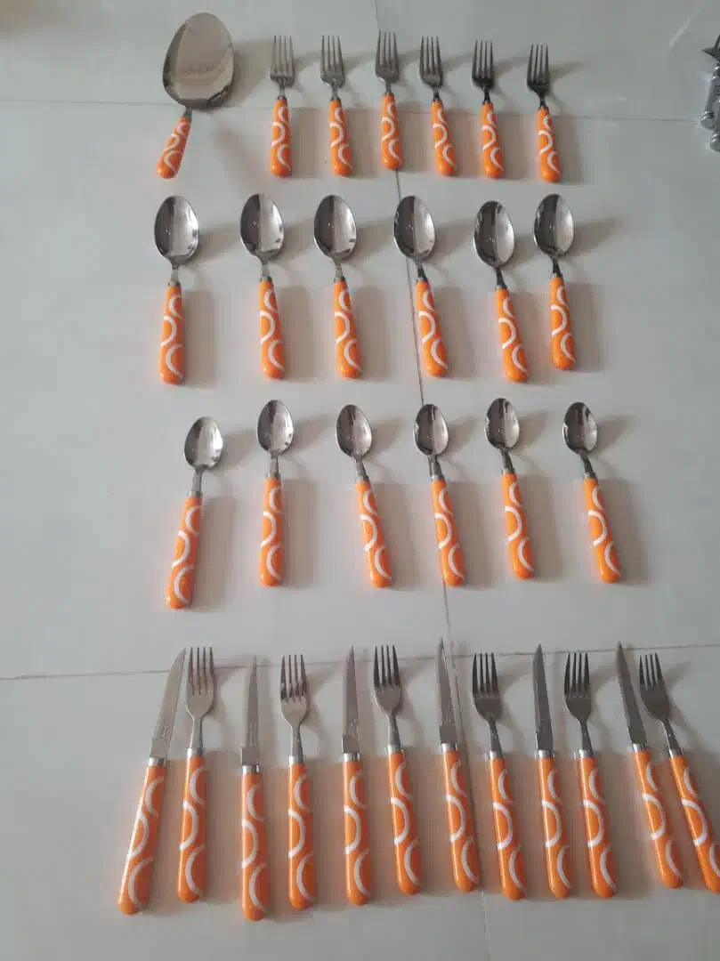 سرویس قاشق وچنگال|ظروف سرو و پذیرایی|تبریز, |دیوار