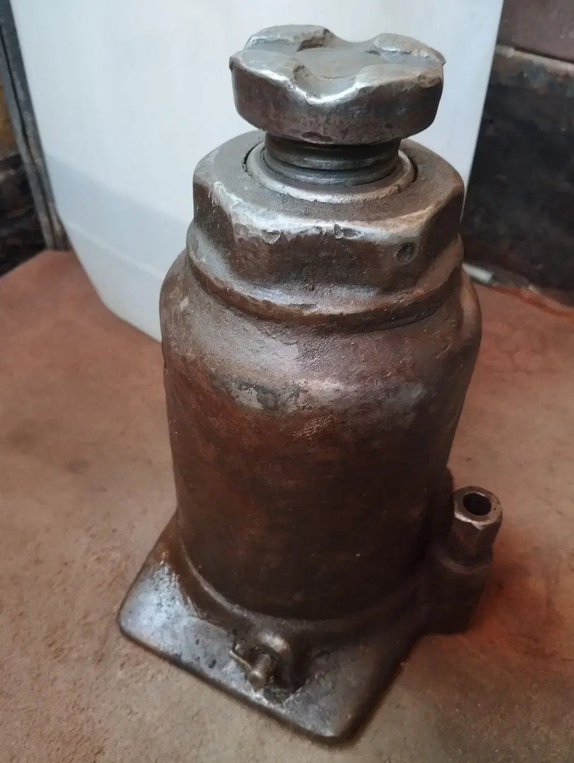 جک 40تن قدیمی خارجی|قطعات یدکی و لوازم جانبی|زاهدان, |دیوار