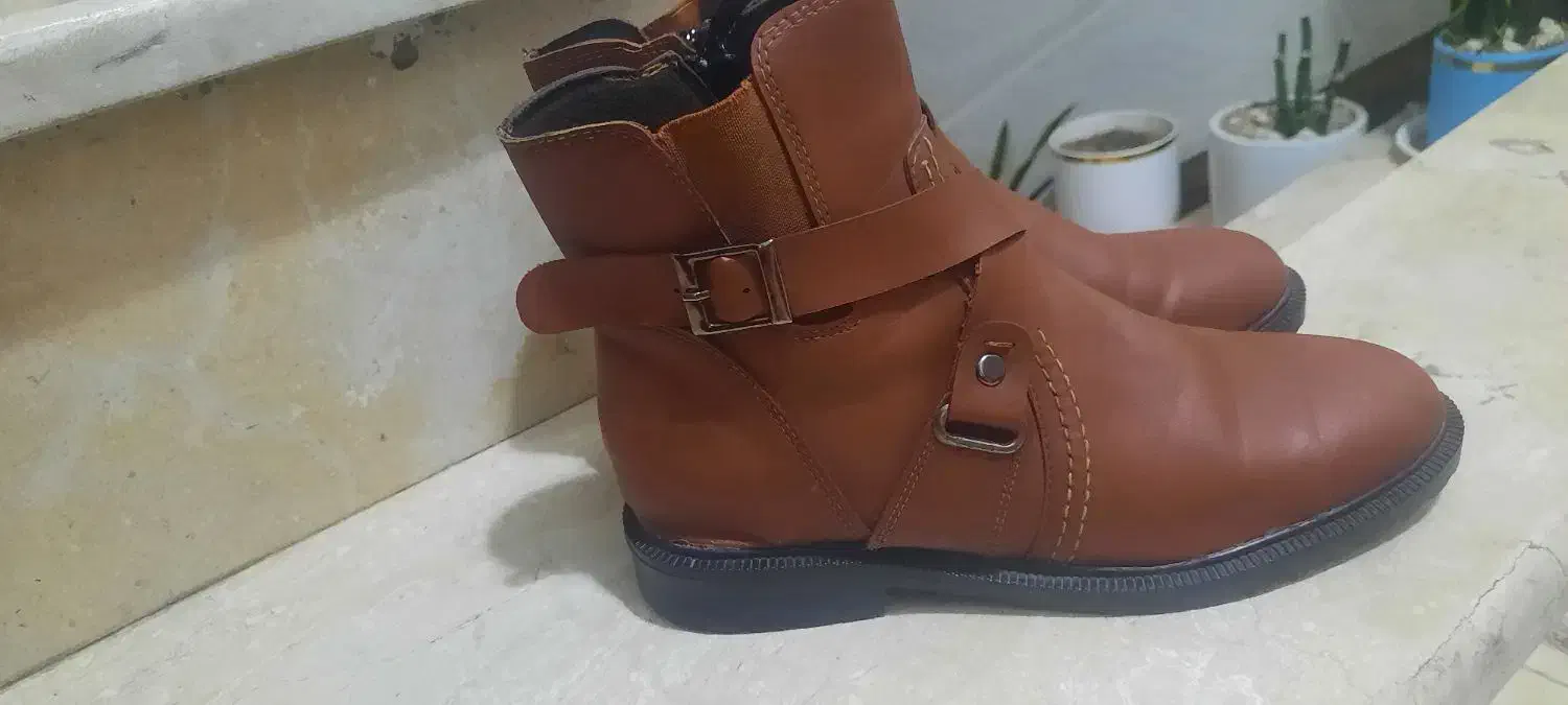 نیم بوت اسپرت سایز ۳۹|کیف، کفش، کمربند|پاکدشت, پاکدشت (مامازند)|دیوار