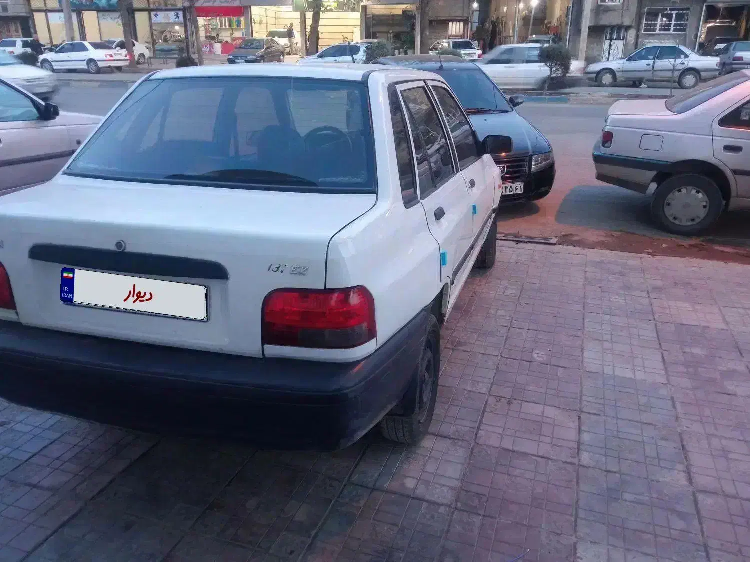 پرایدمدل۸۸دوررنگ|خودرو سواری و وانت|مریوان, |دیوار