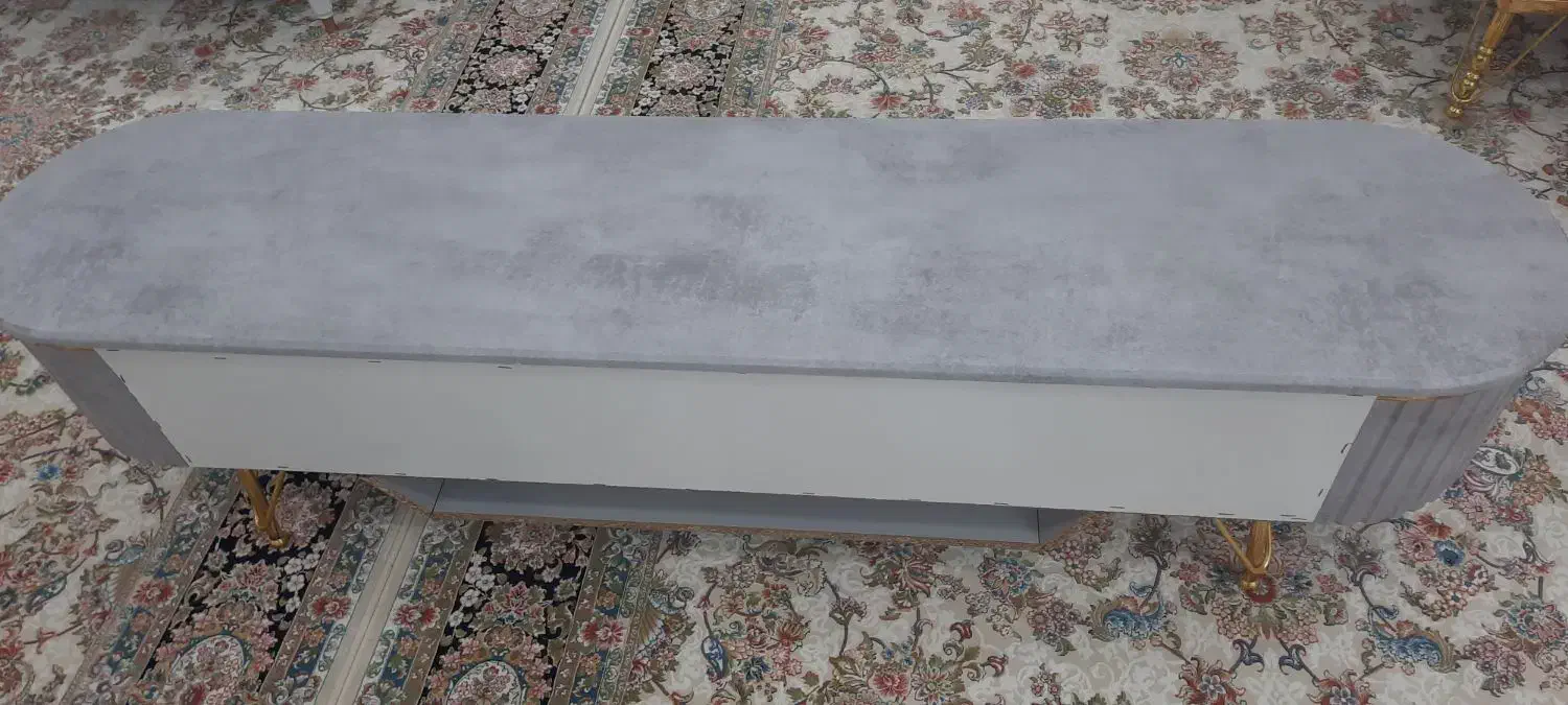 زیر تلویزیون در حد نو|میز تلویزیون|دهگلان, |دیوار