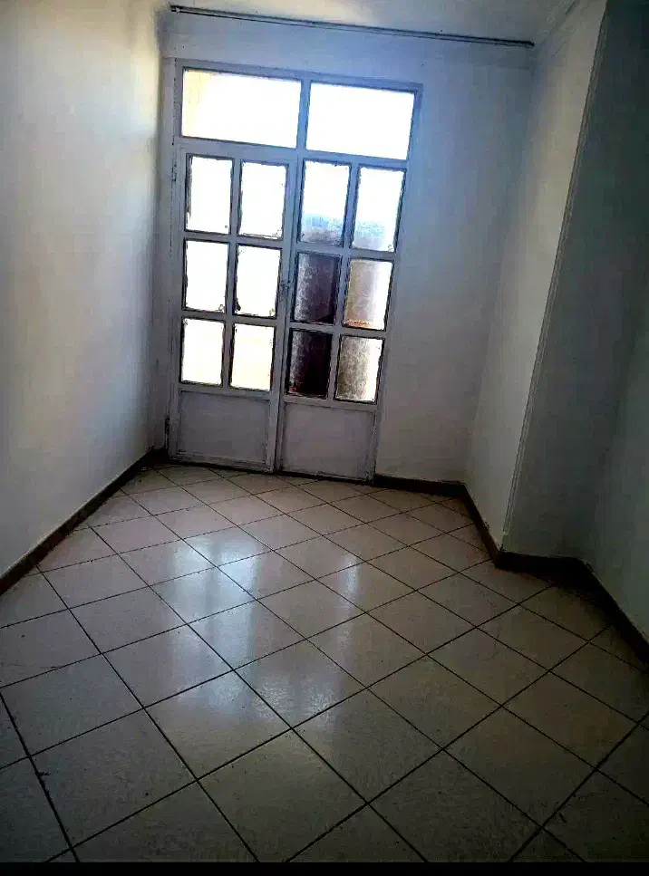 ۷۶ متری دو خوابه کرمان شمالی