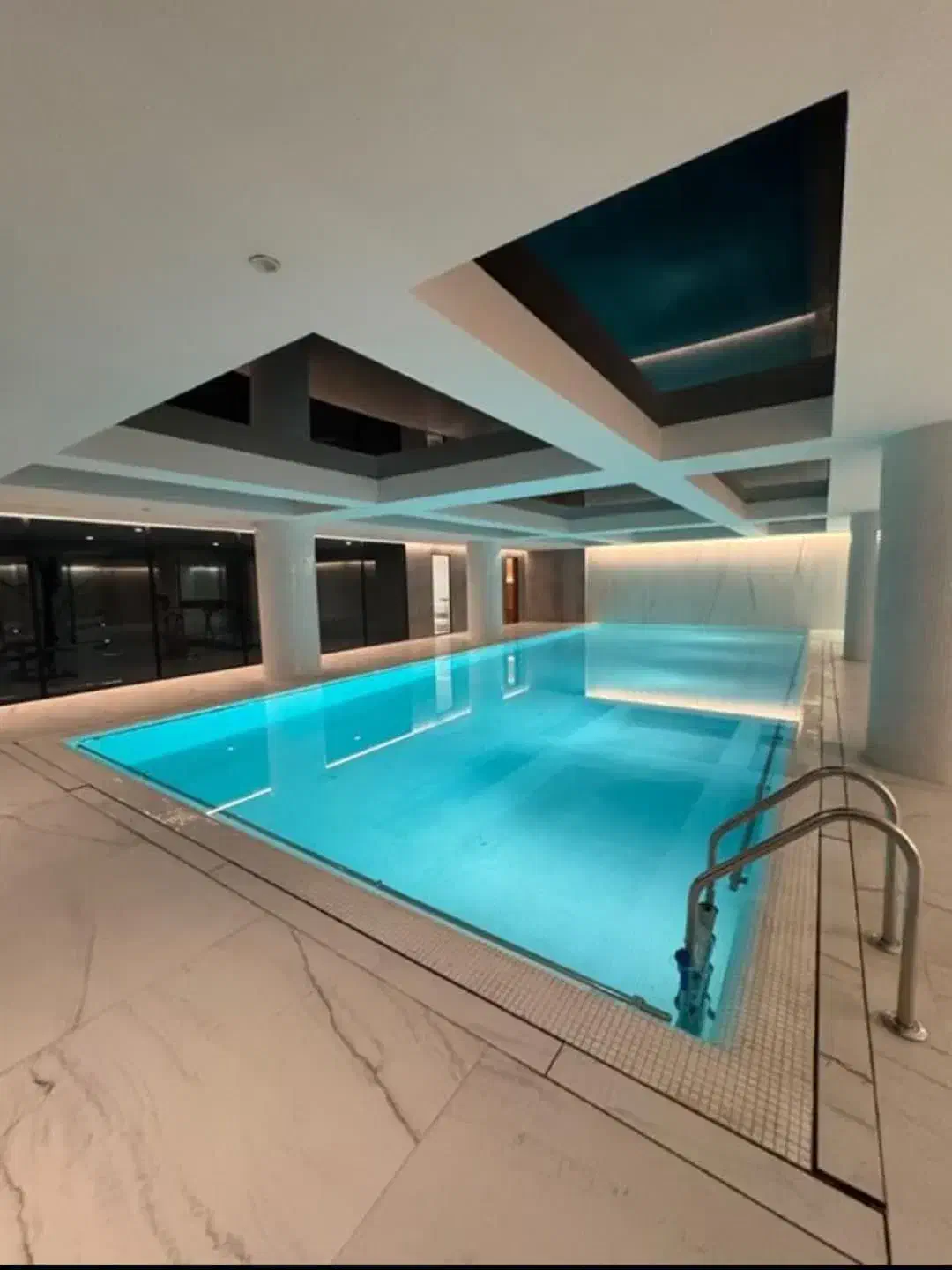 ۲۷۰ متر اقدسیه سپند/ویو ابدی/ تراس قابل چیدمان