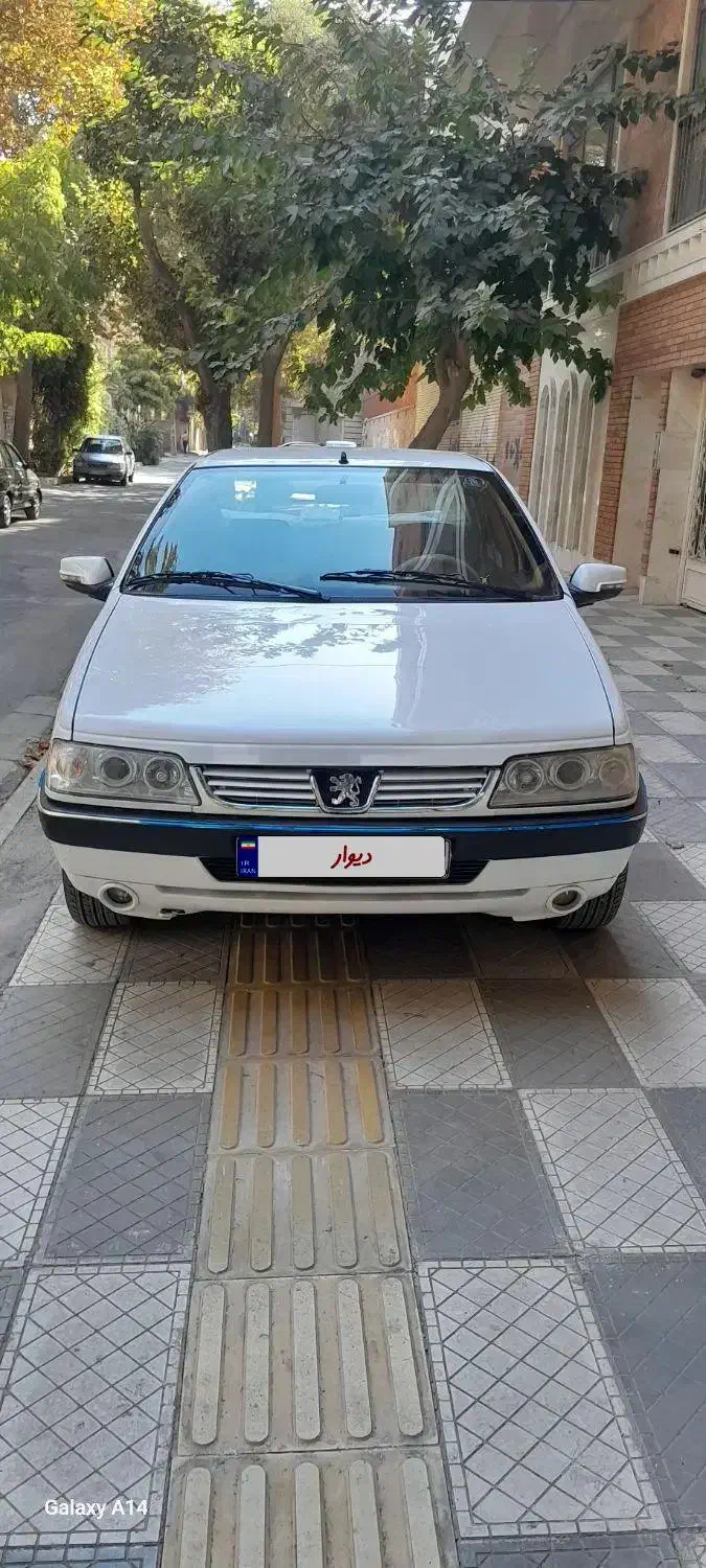 پژو 405 slx مدل آخر ۹۰ بی رنگ|خودرو سواری و وانت|کرج, حسین‌آباد|دیوار