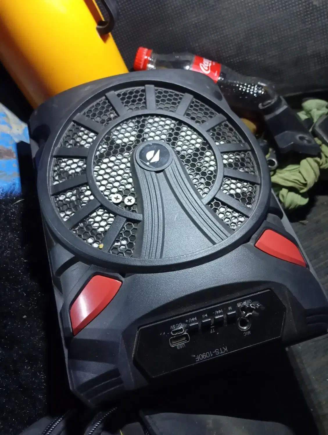 اسپیکر|پخشکننده همراه|تالش, هشتپر|دیوار