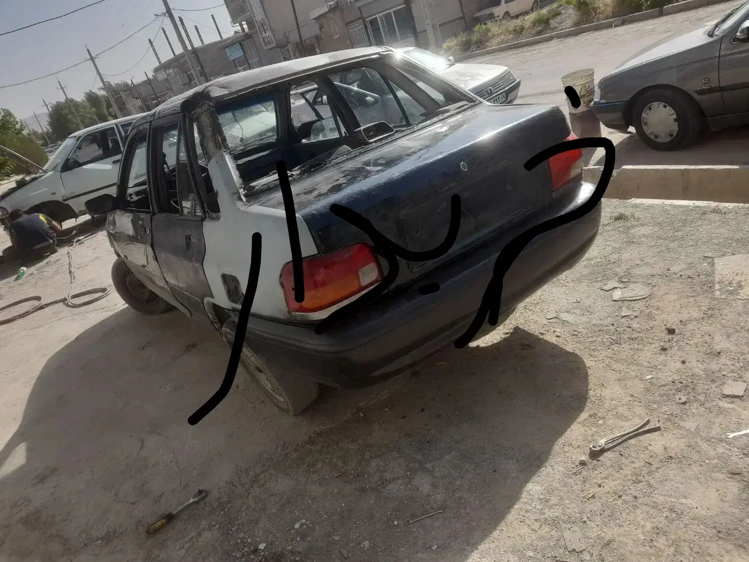 اسقاطی فرسوده تحویلی ۷۱|خودرو سواری و وانت|کرمانشاه, |دیوار