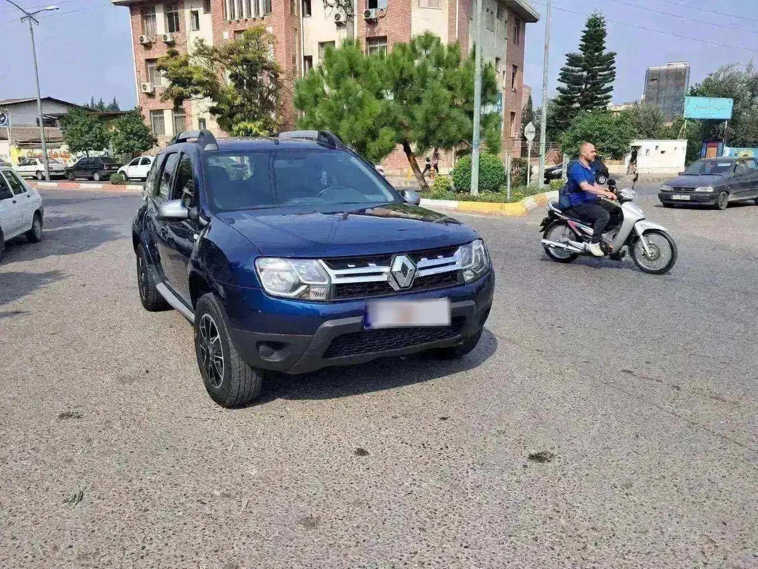 داستر ۲۰۱۷ دو دیفرانسیل|خودرو سواری و وانت|ساری, |دیوار