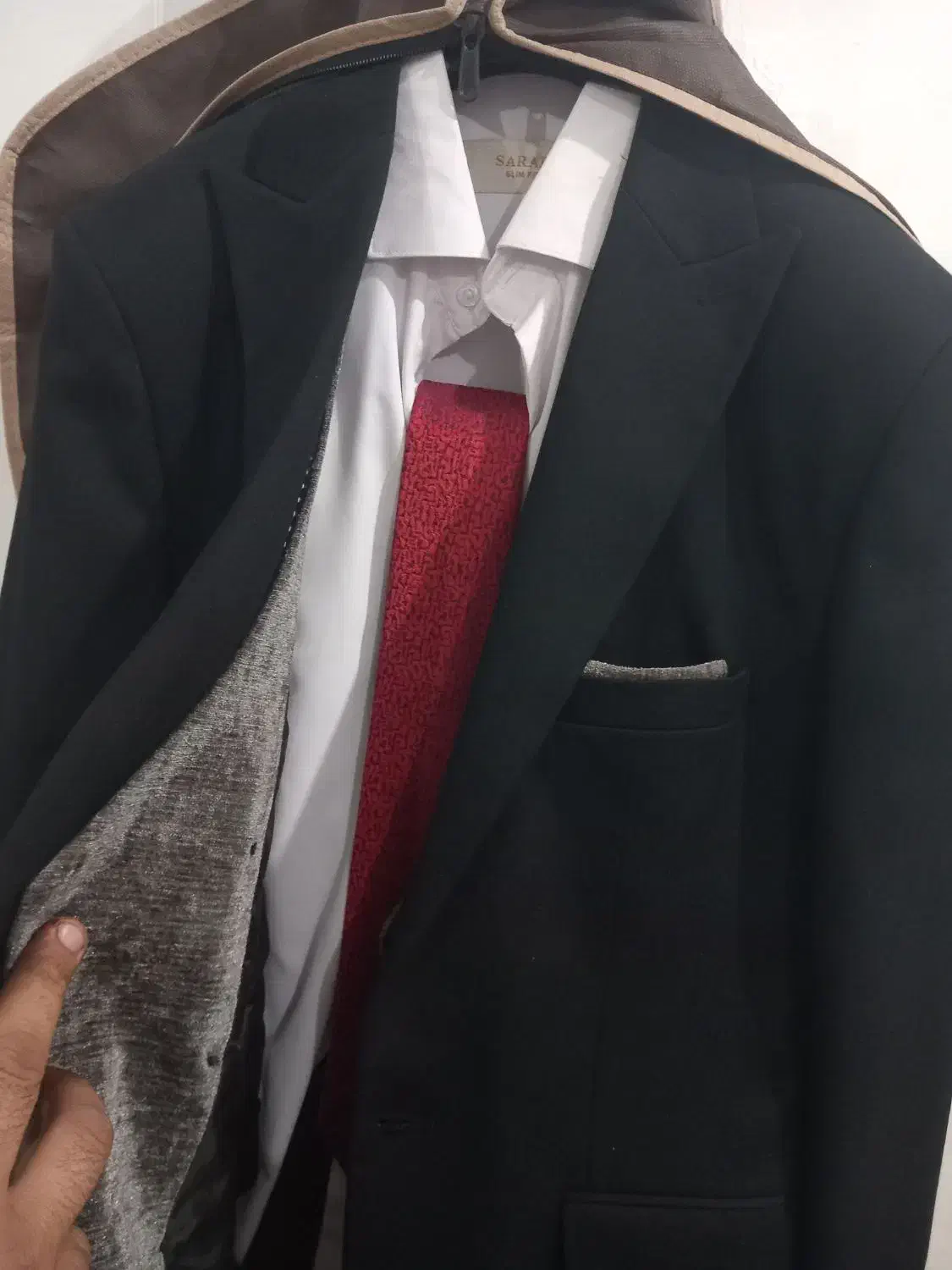 کت شلوار|لباس|فسا, |دیوار