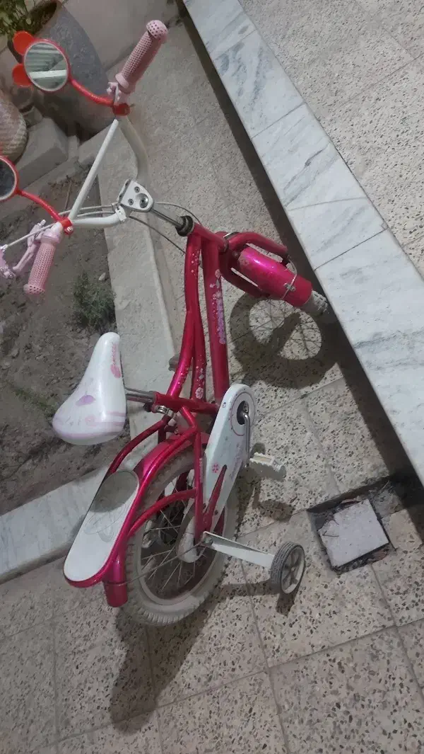 دوچرخه کودک دوچرخه دخترانه|دوچرخه، اسکیت، اسکوتر|اصفهان, بهارستان|دیوار