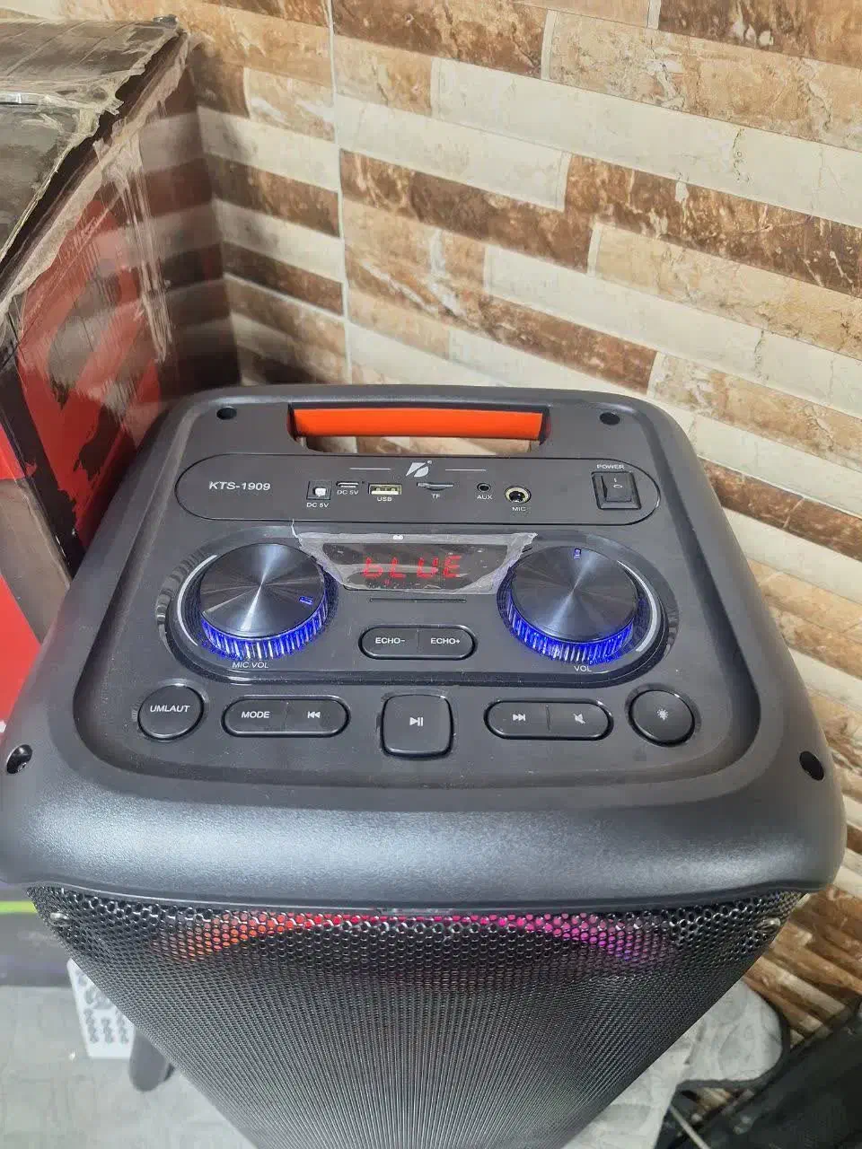 پارتی باکس حرفه ای مدل KTS-1909 - میکروفون بیسیم|سیستم صوتی خانگی|کاشان, شهید زجاجی|دیوار