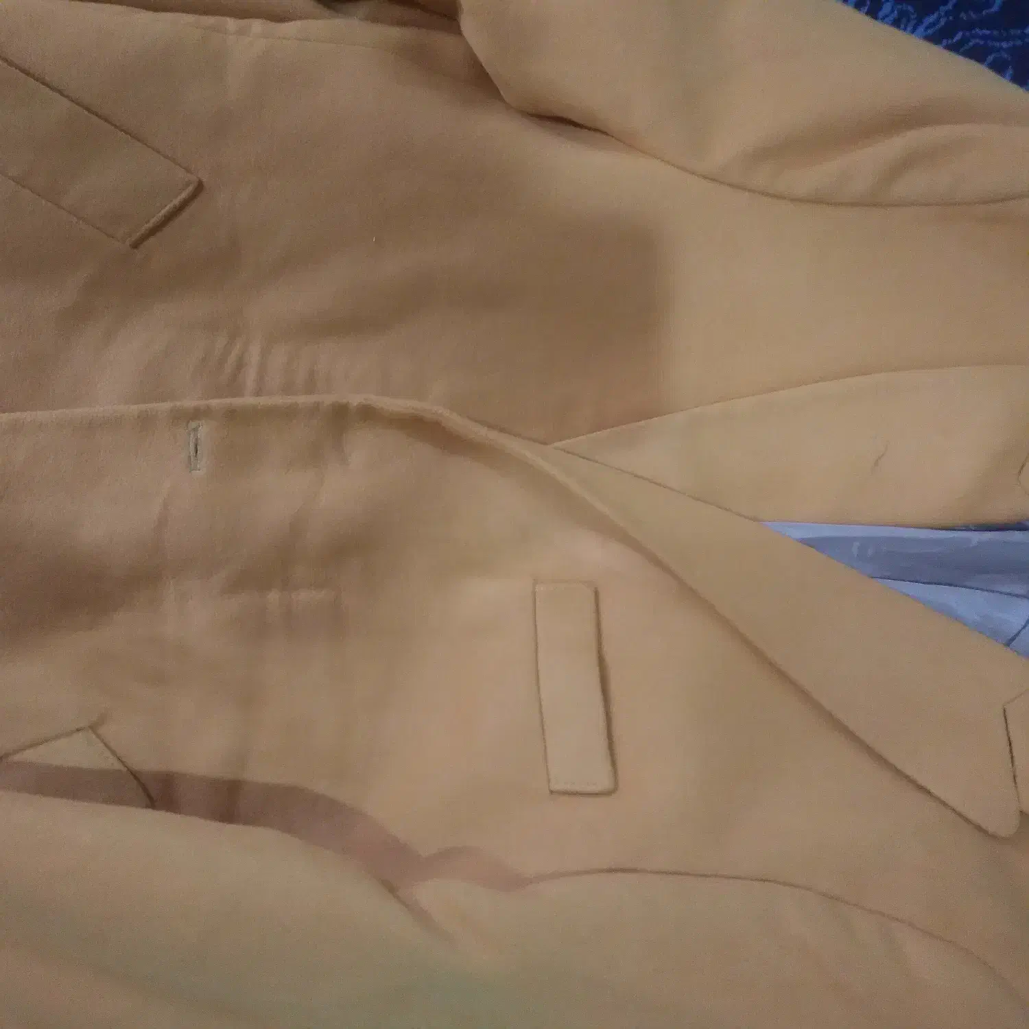 پالتو|لباس|گالیکش, |دیوار