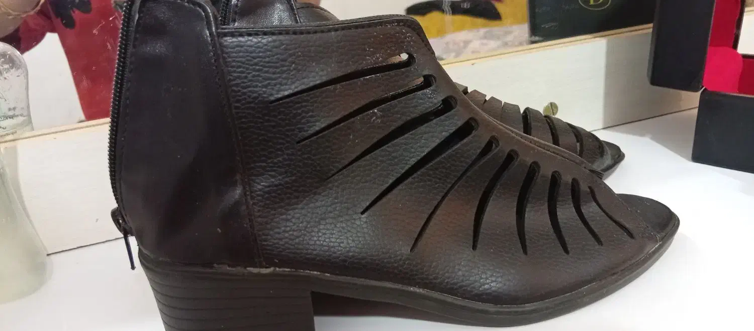 کفش|کیف، کفش، کمربند|خرم‌آباد, |دیوار