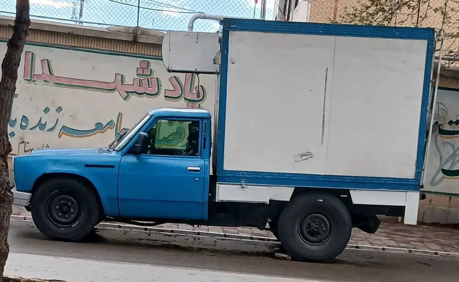 نیسان یخچالدار بستنی|خودرو سواری و وانت|همدان, |دیوار
