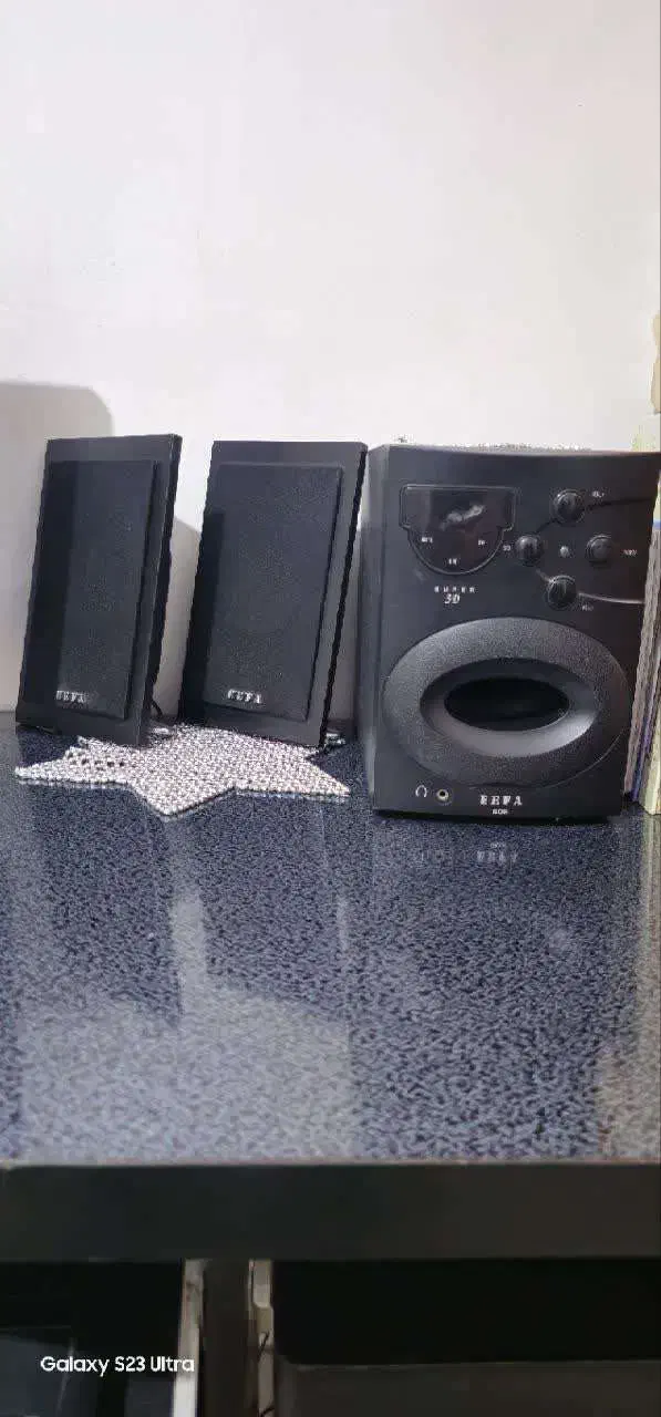 کامپیوتر ال چی|رایانه رومیزی|فردیس, نگارستان|دیوار