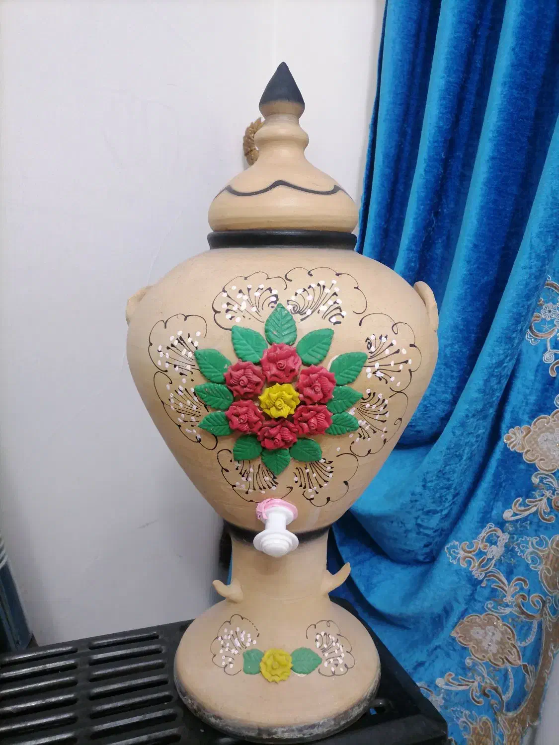 کلمن سفالی زیبا|ظروف سرو و پذیرایی|خرمدره, |دیوار