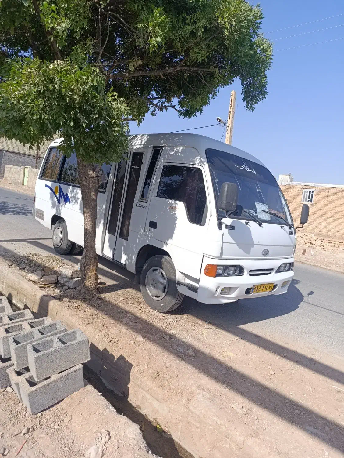 مینی بوس هیوندا با سرویس|خودرو سنگین|خرم‌آباد, |دیوار