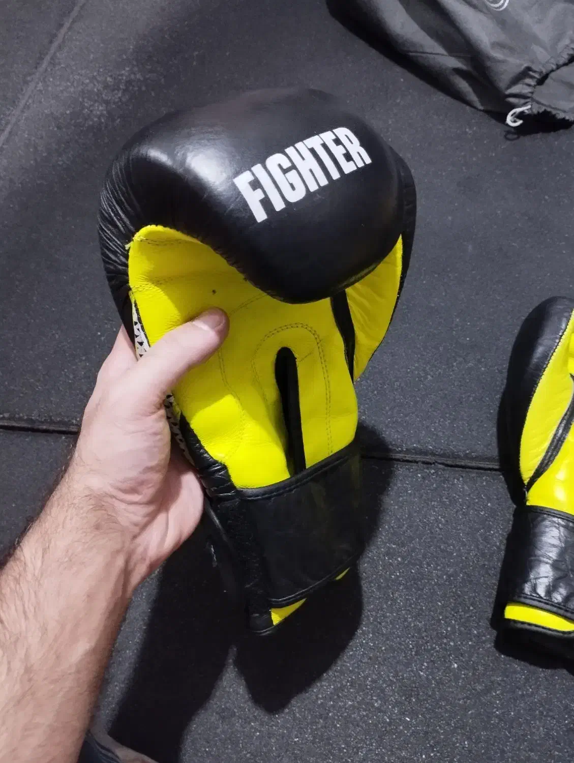 دستکش بوکس بکس مبارزه mma چرم ufc|تجهیزات ورزشی|تهران, ازگل|دیوار