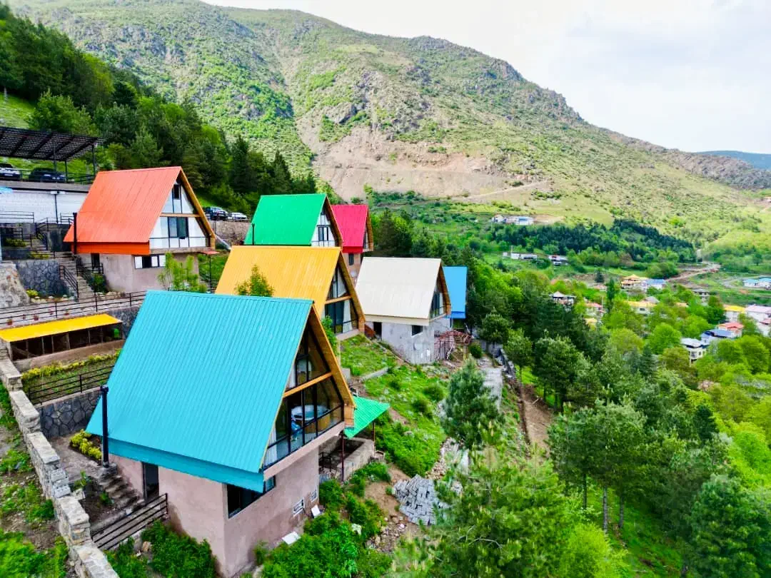 رزرو کلبه سوئیسی لاکچری چوبی جکوزی ویو جنگلی|اجارهٔ کوتاهمدت ویلا و باغ|رامسر, |دیوار