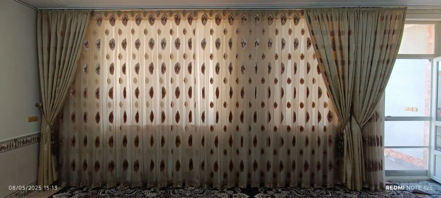 پرده|پرده، رانر، رومیزی|میمه, |دیوار