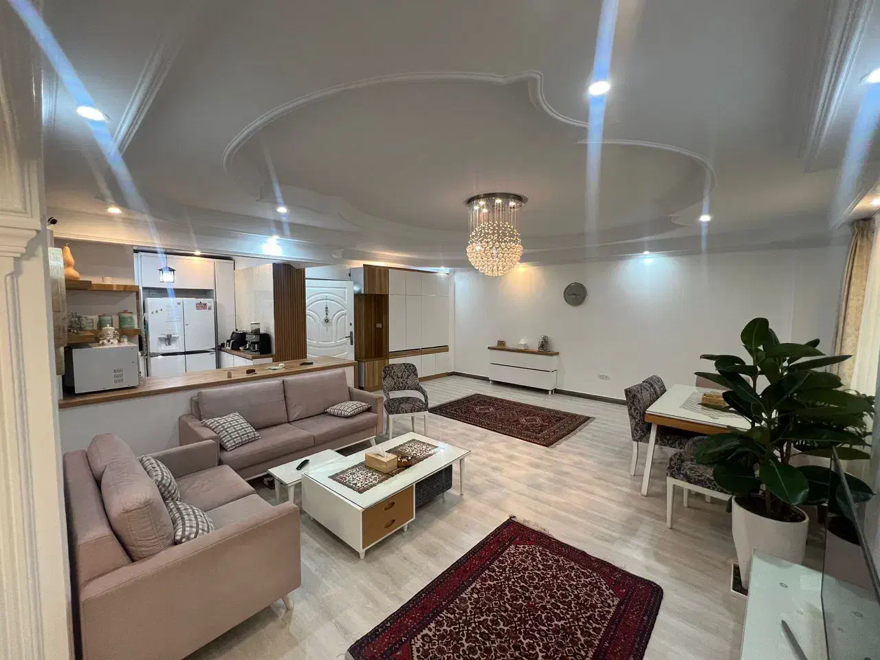 ۹۵ متر//آفتاب گیر//سازمان برنامه شمالی|فروش آپارتمان|تهران, سازمان برنامه شمالی|دیوار