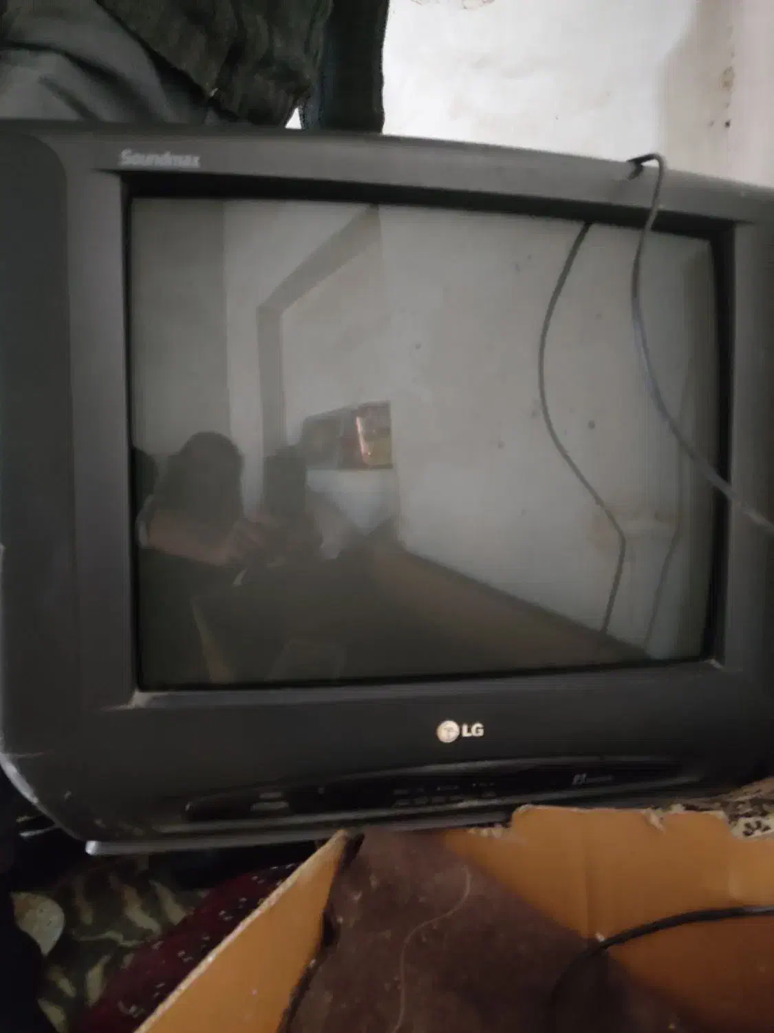 تلوزیون ال جی سالم|تلویزیون و پروژکتور|کلاله, |دیوار