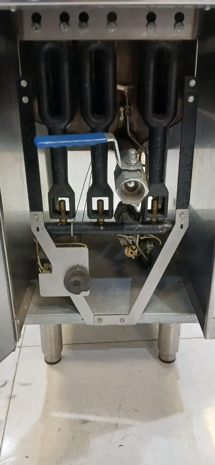 سرخ کن امپریال|کافیشاپ و رستوران|نسیمشهر, |دیوار