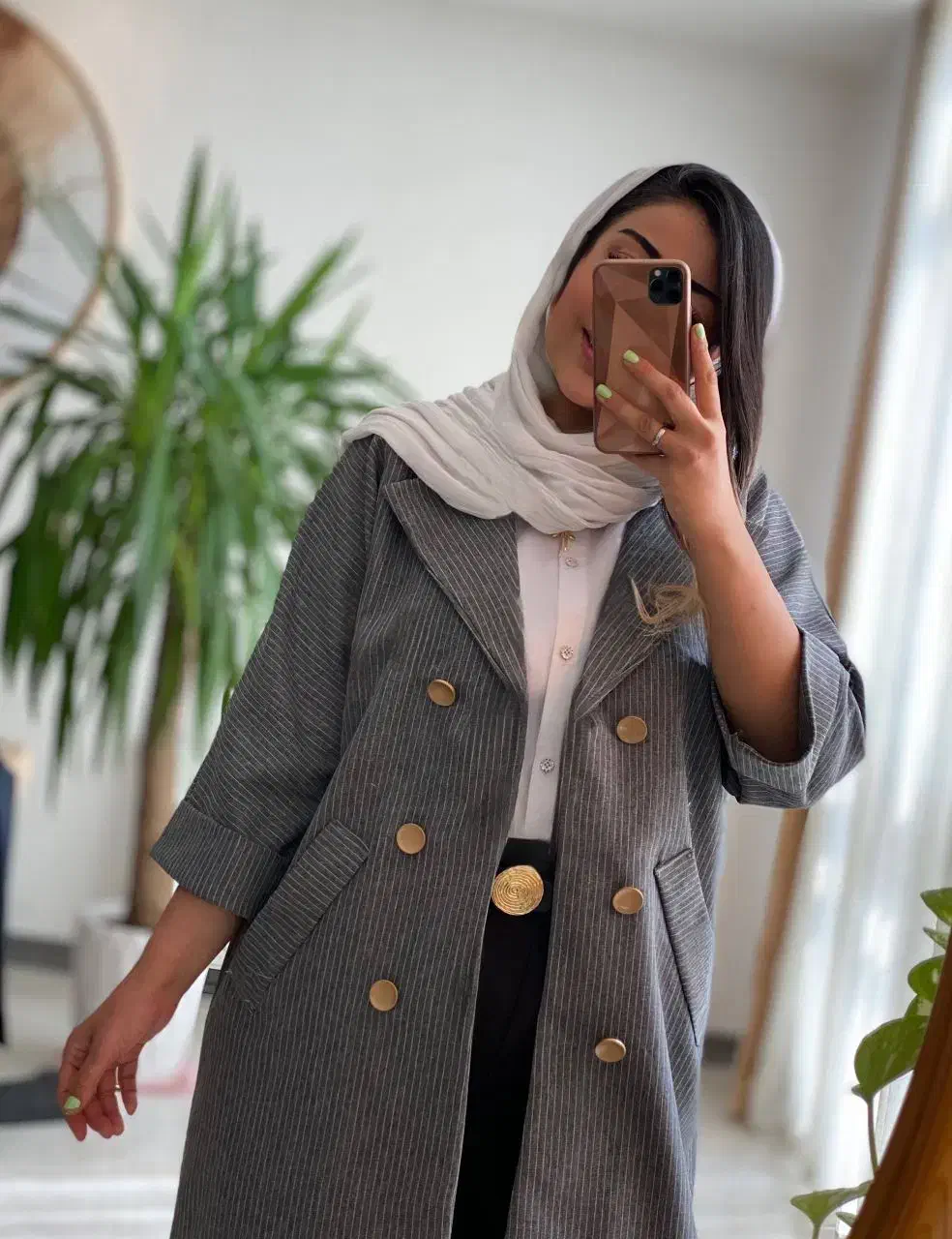 مانتو مادر|لباس|قم, ولیعصر|دیوار