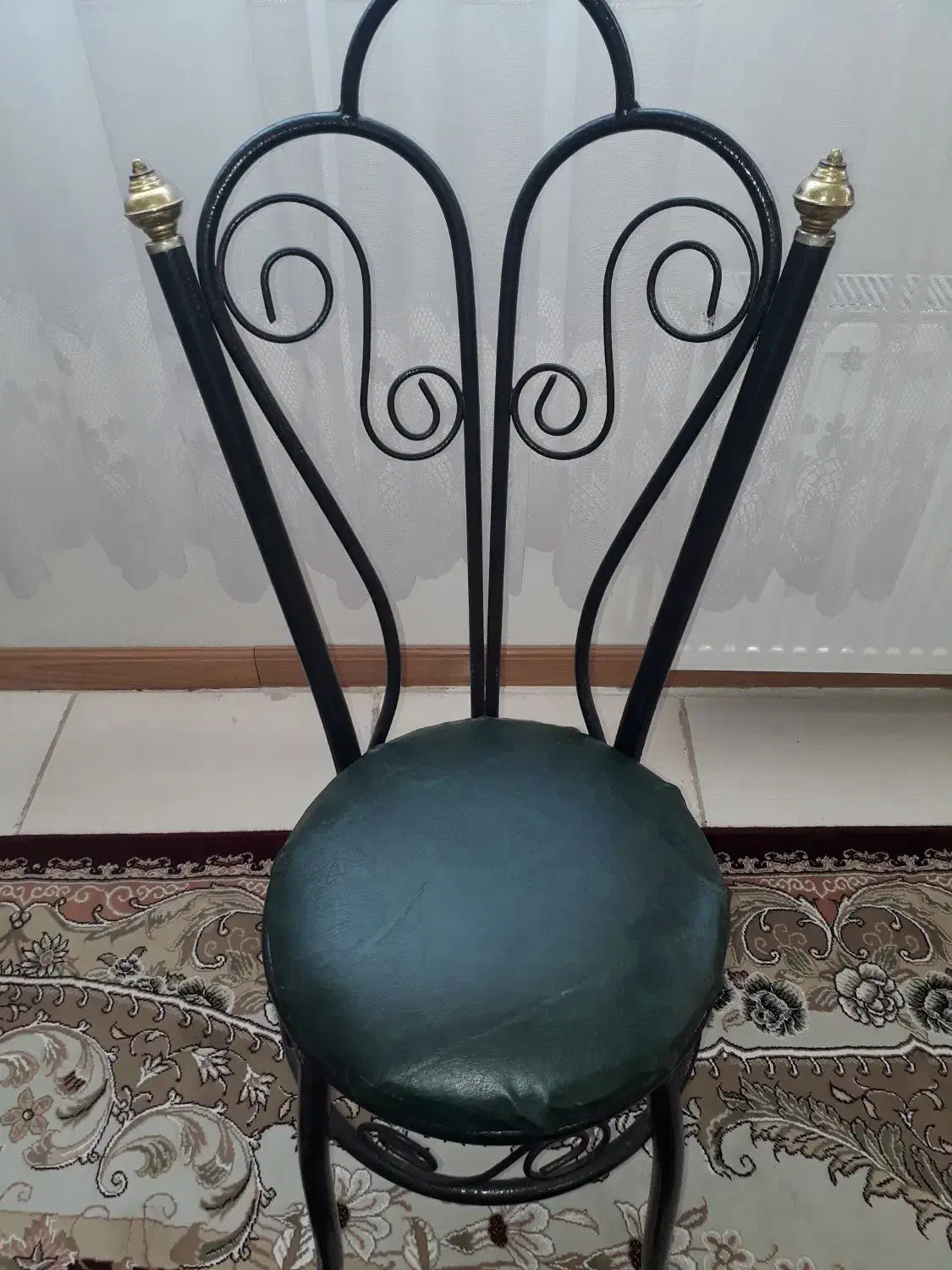 فروش 2 عدد صندلی کاملا نو|صندلی و نیمکت|شاهین‌شهر, شهرک گلدیس|دیوار