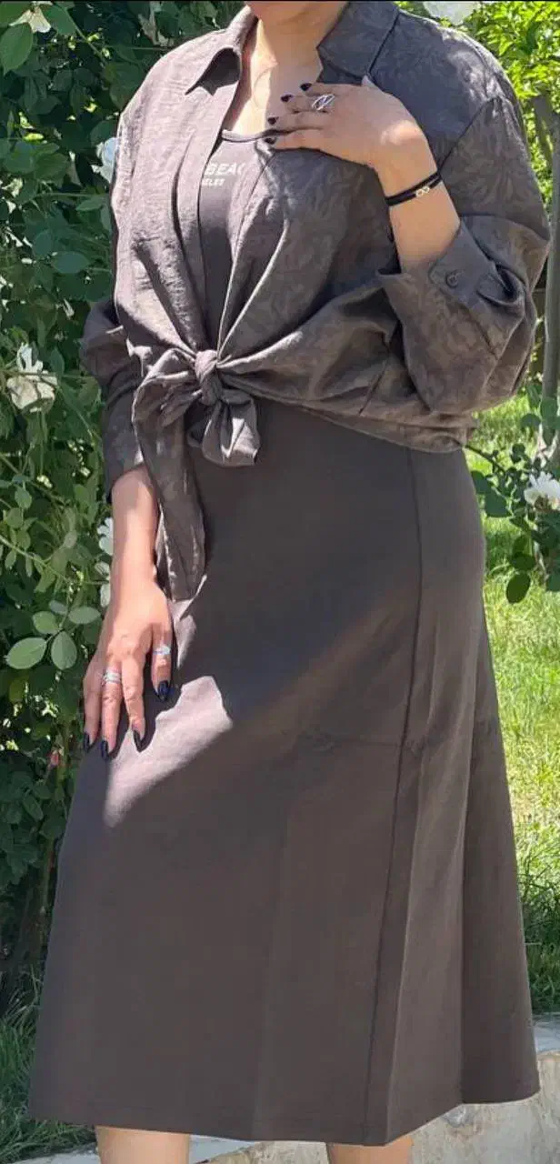 سارافان و کت طرحدار|لباس|مشهد, سجاد شهر|دیوار