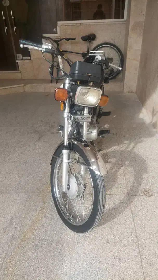 موتور هوندا|موتورسیکلت|شاهین‌شهر, حاجی آباد|دیوار