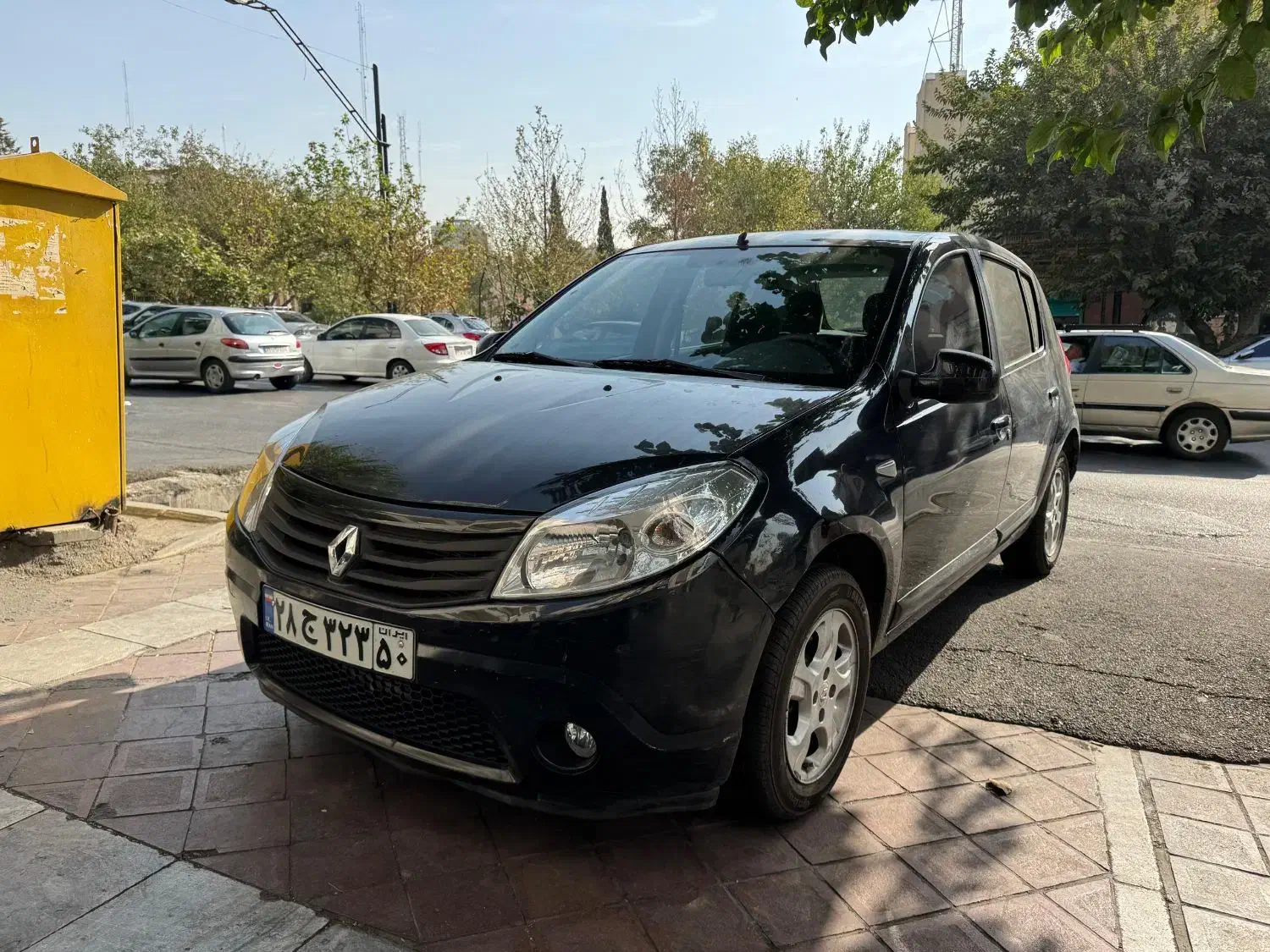 ساندرو اتومات مدل ۹۶|خودرو سواری و وانت|تهران, عباس‌آباد|دیوار