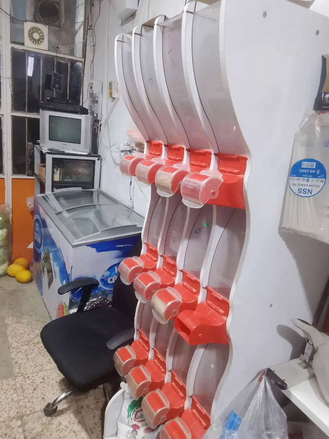 استند نخود|فروشگاه و مغازه|سروآباد, |دیوار