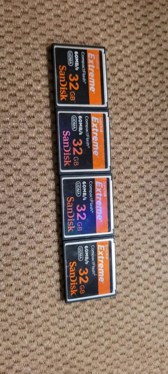 رم ۳۲ دوربین|دوربین عکاسی و فیلم‌برداری|تهران, آهنگ|دیوار