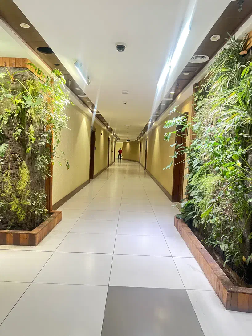 اجاره ۱۶۰ متر اداری اطلس مال|اجارهٔ دفتر کار، اتاق اداری، مطب|تهران, حصار بوعلی|دیوار