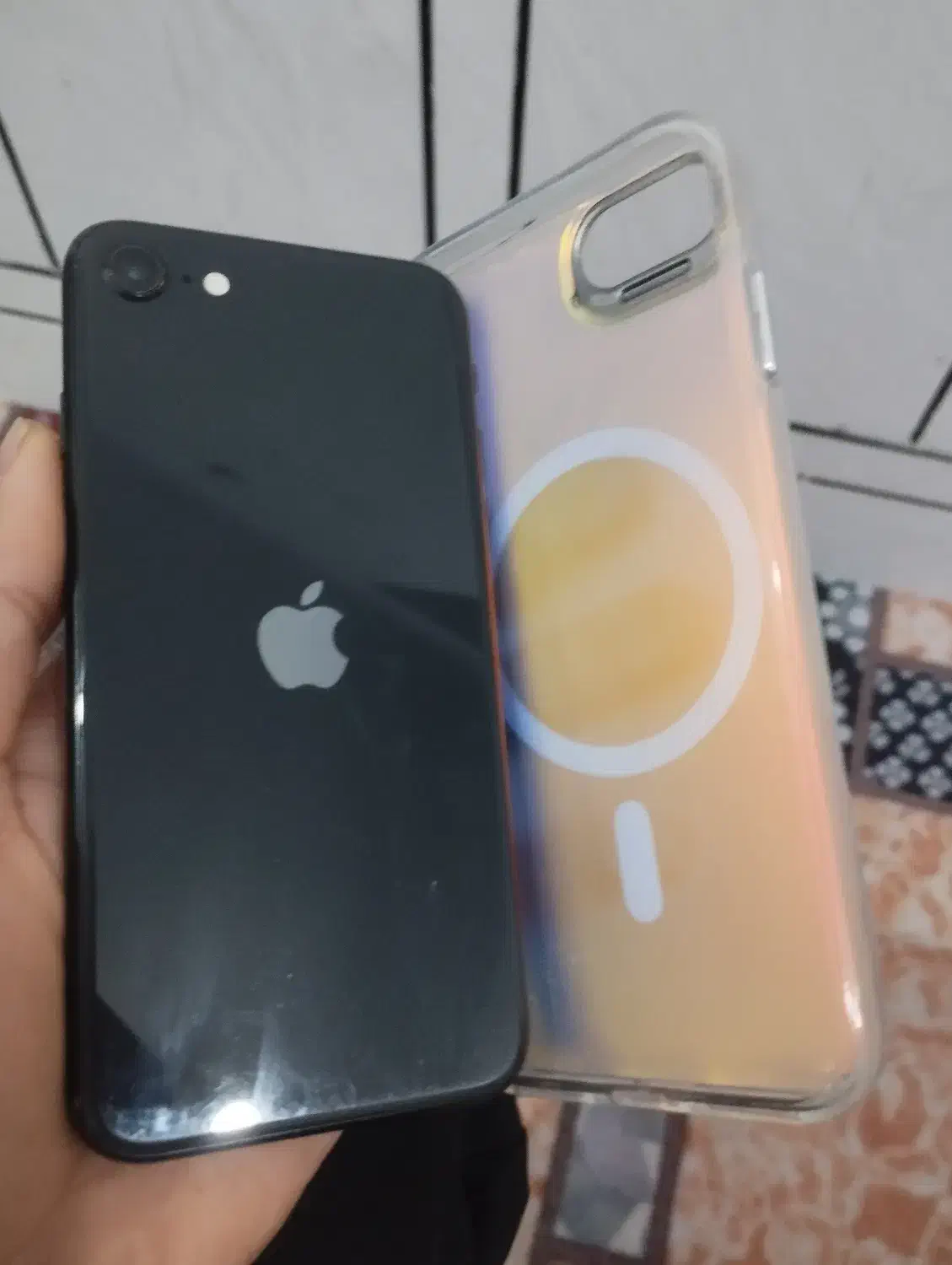 ایفون se 2020|موبایل|اهواز, کمپلو جنوبی|دیوار