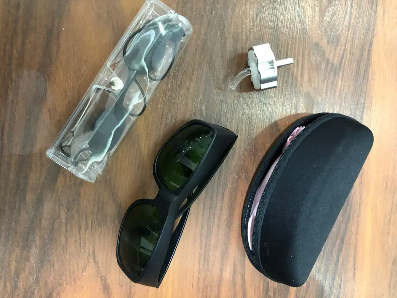 دستگاه تیتانیوم km دست دو  سال ساخت ۲۰۲۳|آرایشی، بهداشتی، درمانی|اسلام‌شهر, شهرک قائمیه|دیوار