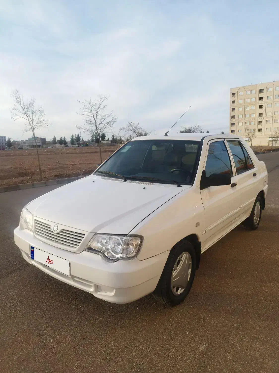 ۱۳۲ فوق العاده تمیز|خودرو سواری و وانت|قائن, |دیوار