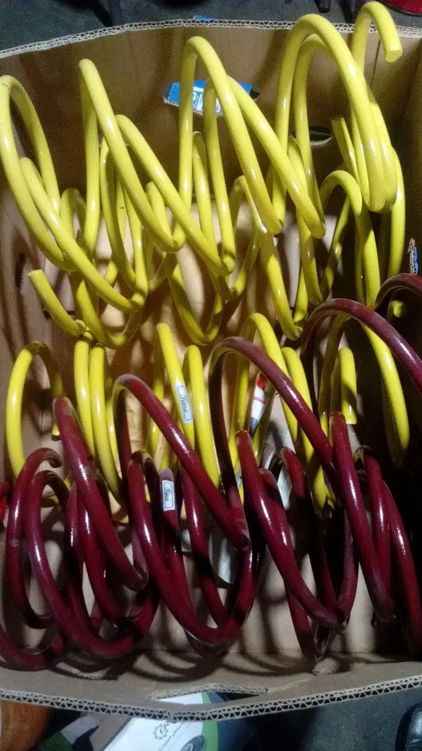 فروش فنر ریس. فنر لنزو اصلی . کمک فنر ریس.|قطعات یدکی و لوازم جانبی|اصفهان, بابوکان|دیوار