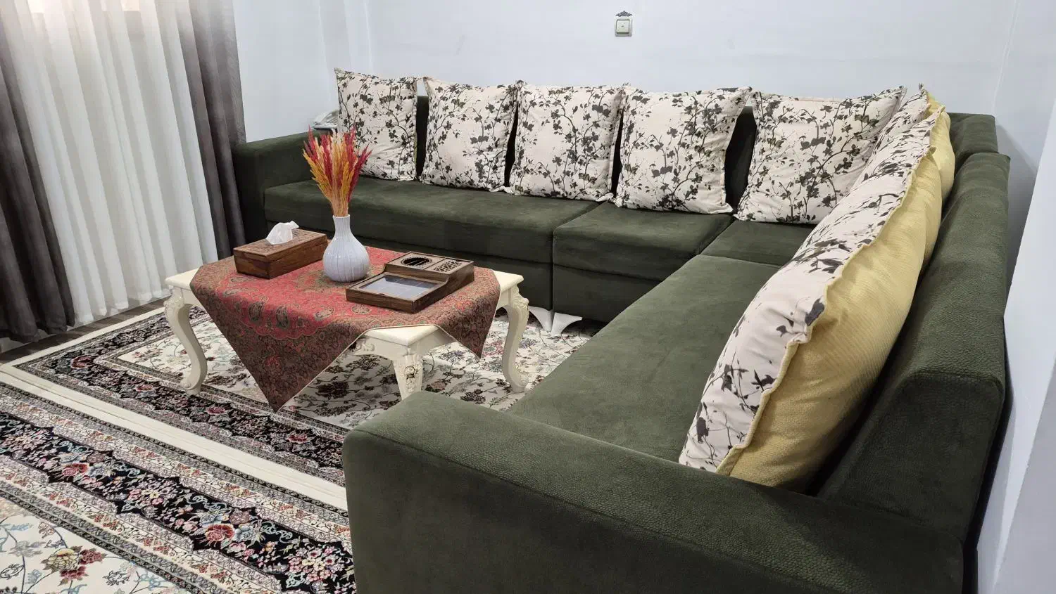 مبل ال در حد نو|مبلمان خانگی و میز عسلی|رشت, حمیدیان|دیوار