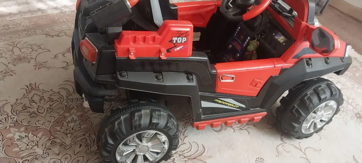 ماشین شارژی۲موتوره|اسباب‌‌بازی|اصفهان, شهرک کاوه|دیوار