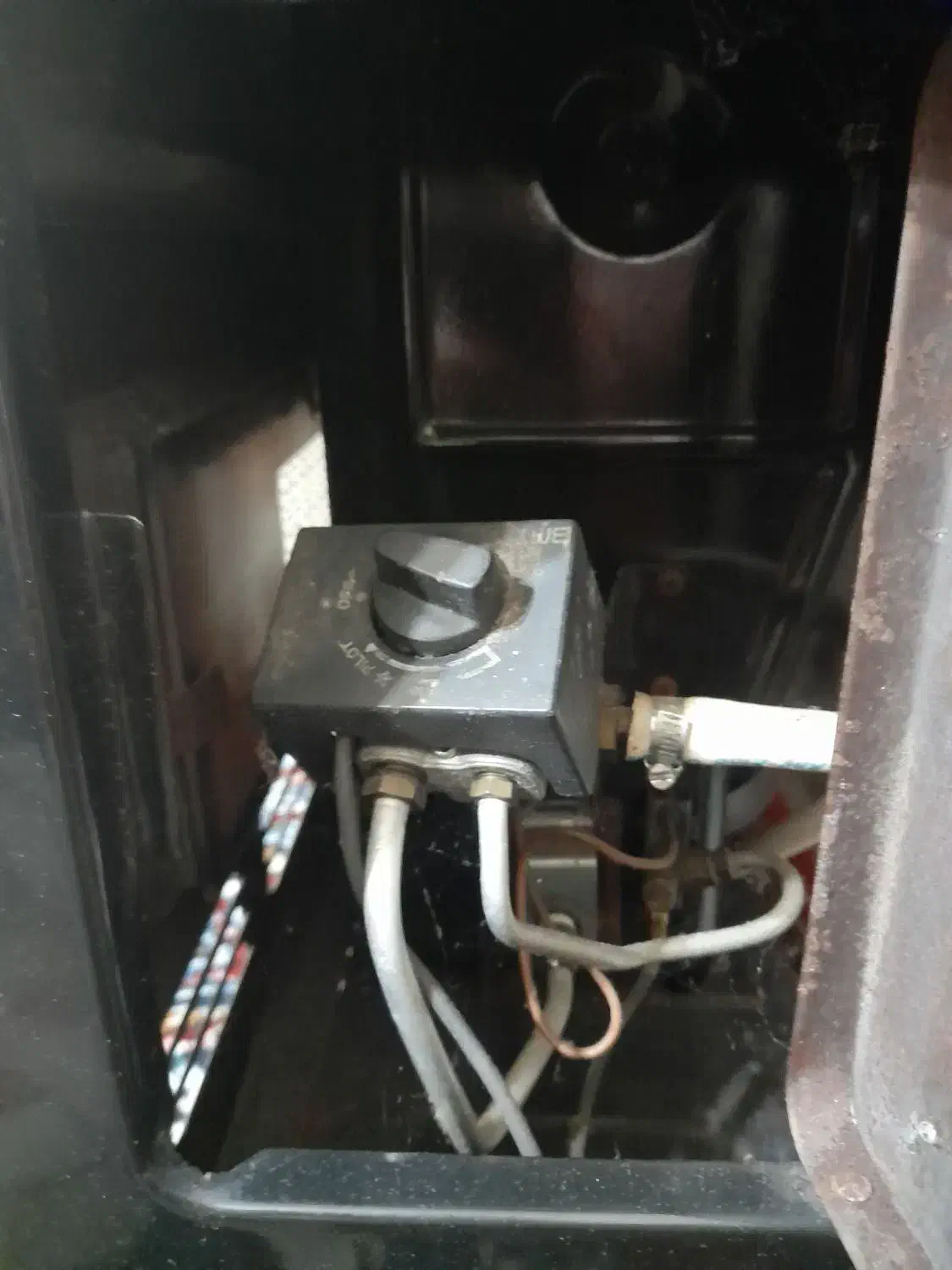 بخاری ۱۲۰۰۰ سپهر الکتریک|بخاری، هیتر، شومینه|رشت, باهنر|دیوار