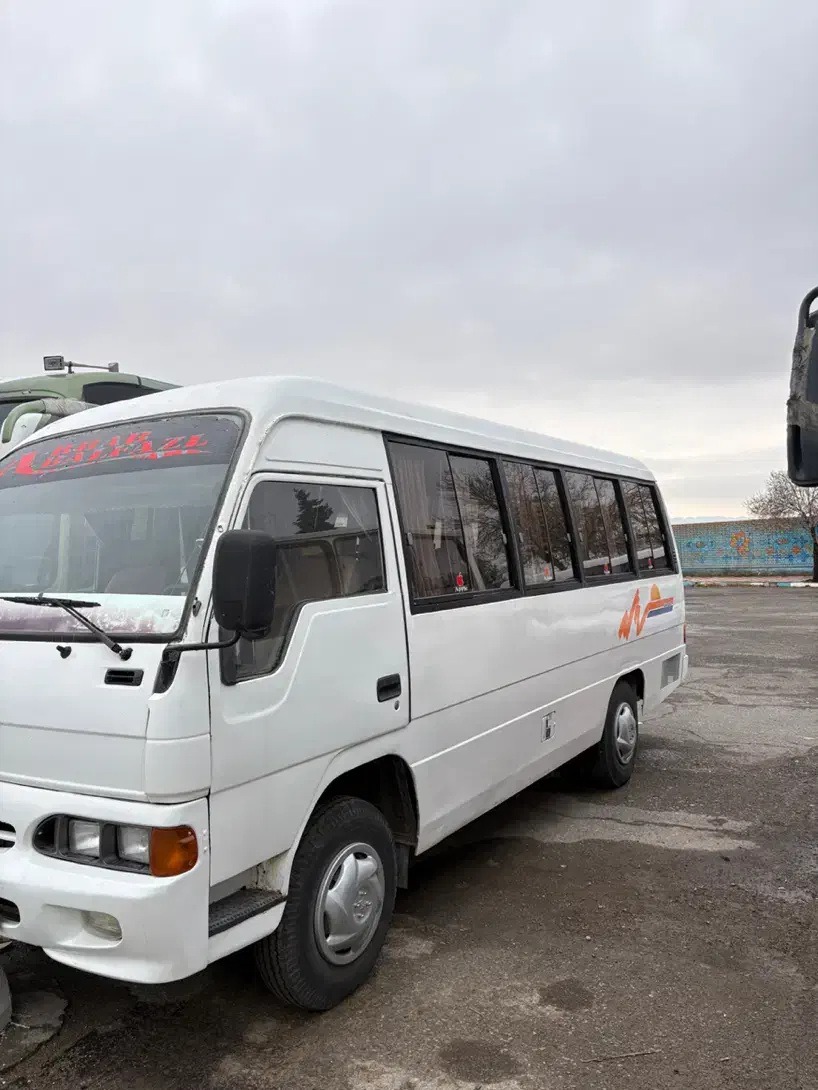 مینی بوس هیوندا|خودرو سنگین|کاشمر, |دیوار