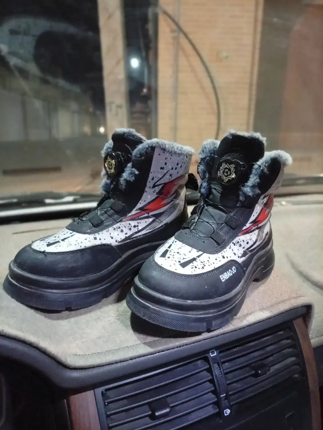 نیم بوت سایز 33|کفش و لباس بچه|میبد, |دیوار