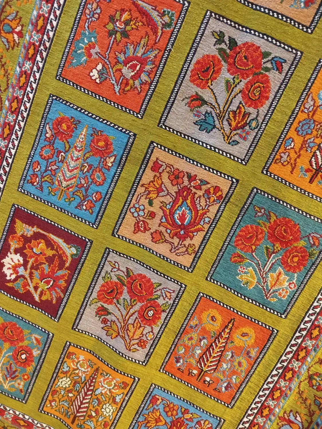 گلیم شیریکی پیچ‌|گلیم، جاجیم، گبه|کرمان, |دیوار