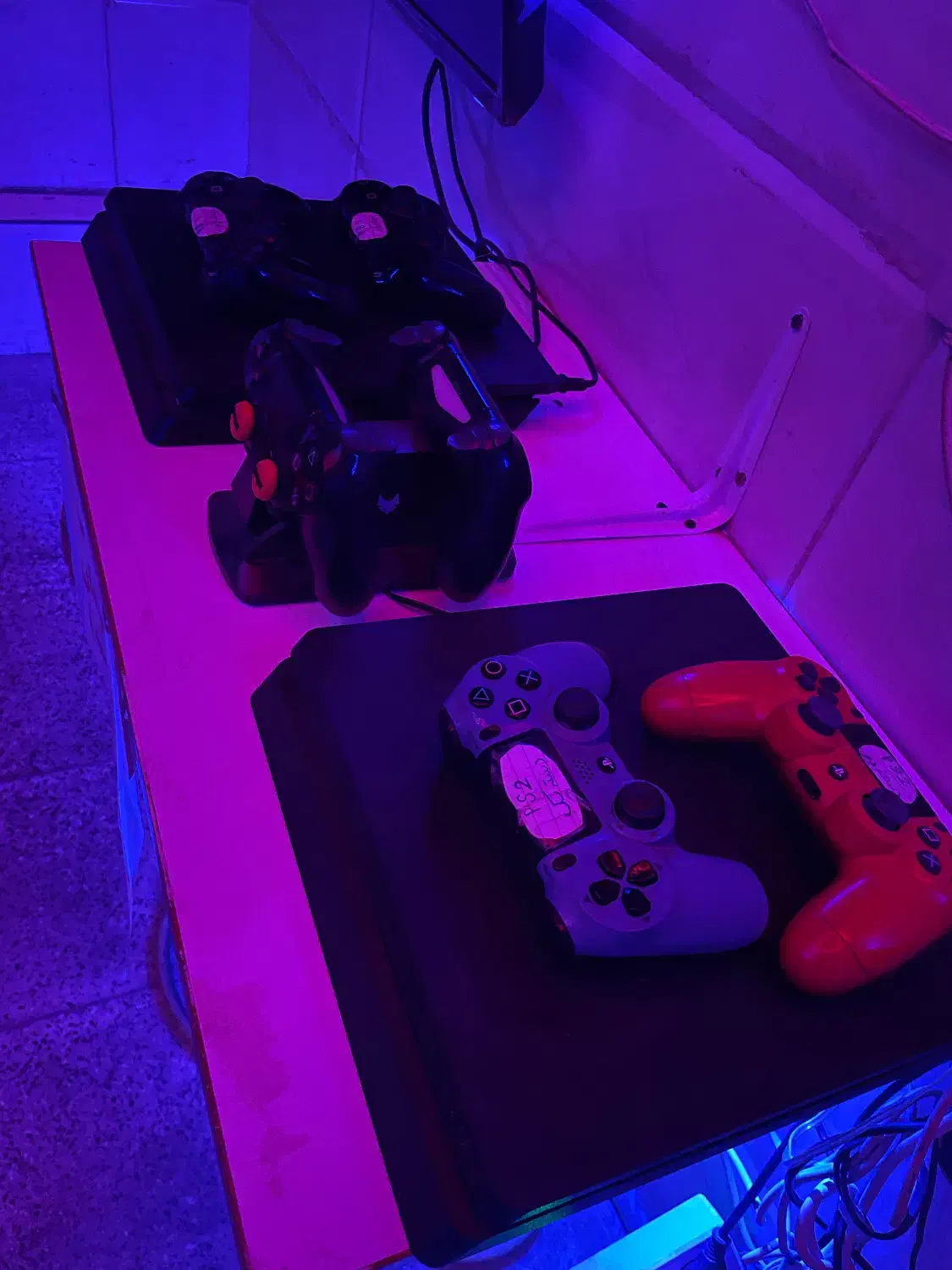 اجاره کرایه پلیاستیشن پی اس فورps4 فول بازی ملایر|کنسول، بازی ویدئویی و آنلاین|ملایر, |دیوار