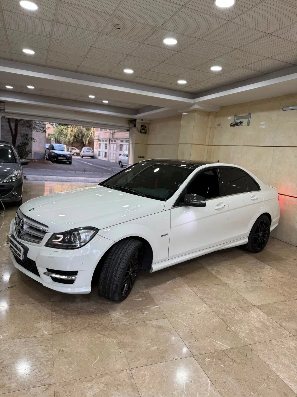 بنز c200 ۲۰۱۲|خودرو سواری و وانت|تهران, شهرک غرب|دیوار