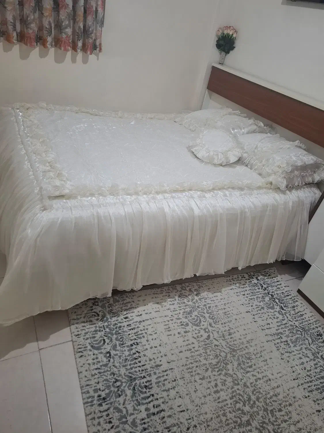 روتختی ۲نفره به همراه ۲بالش و یک کوسن گرد|سرویس روتختی|پاکدشت, پاکدشت (مامازند)|دیوار